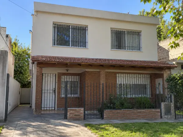 Planta alta nueva en una casa de zona sur